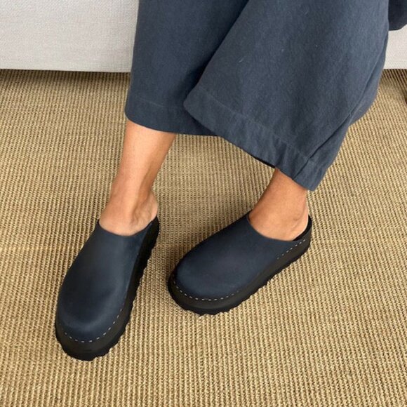 Bryr Shoes - Bryr Chonk in Raven - New In Box